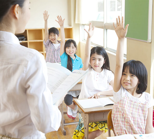 教育業界で働くなら転職支援のまなびきゃりあ